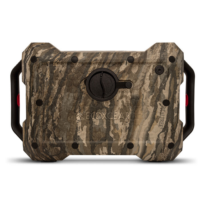 ECOXGEAR Defender speaker in Realtree Legacy camo
